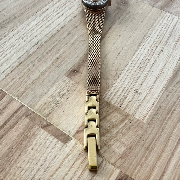 Rare Vintage Anne Klein peek-a-boo diamond Swiss cocktail watch NEW BATT… main image 6